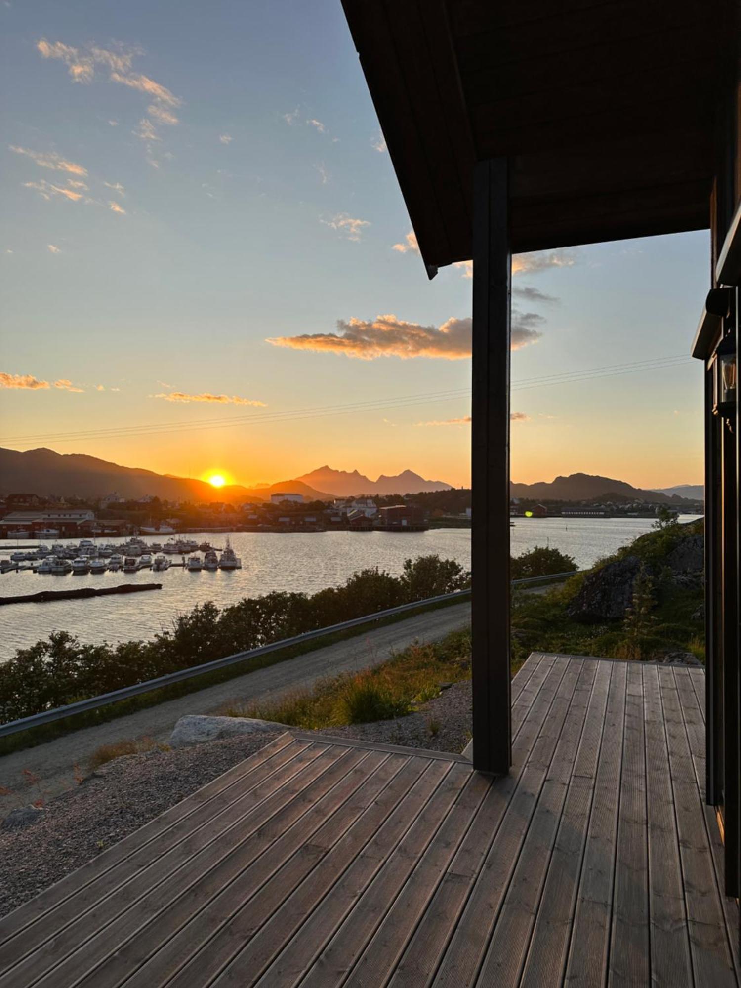 Superior Cabin Ballstad Lofoten Bagian luar foto