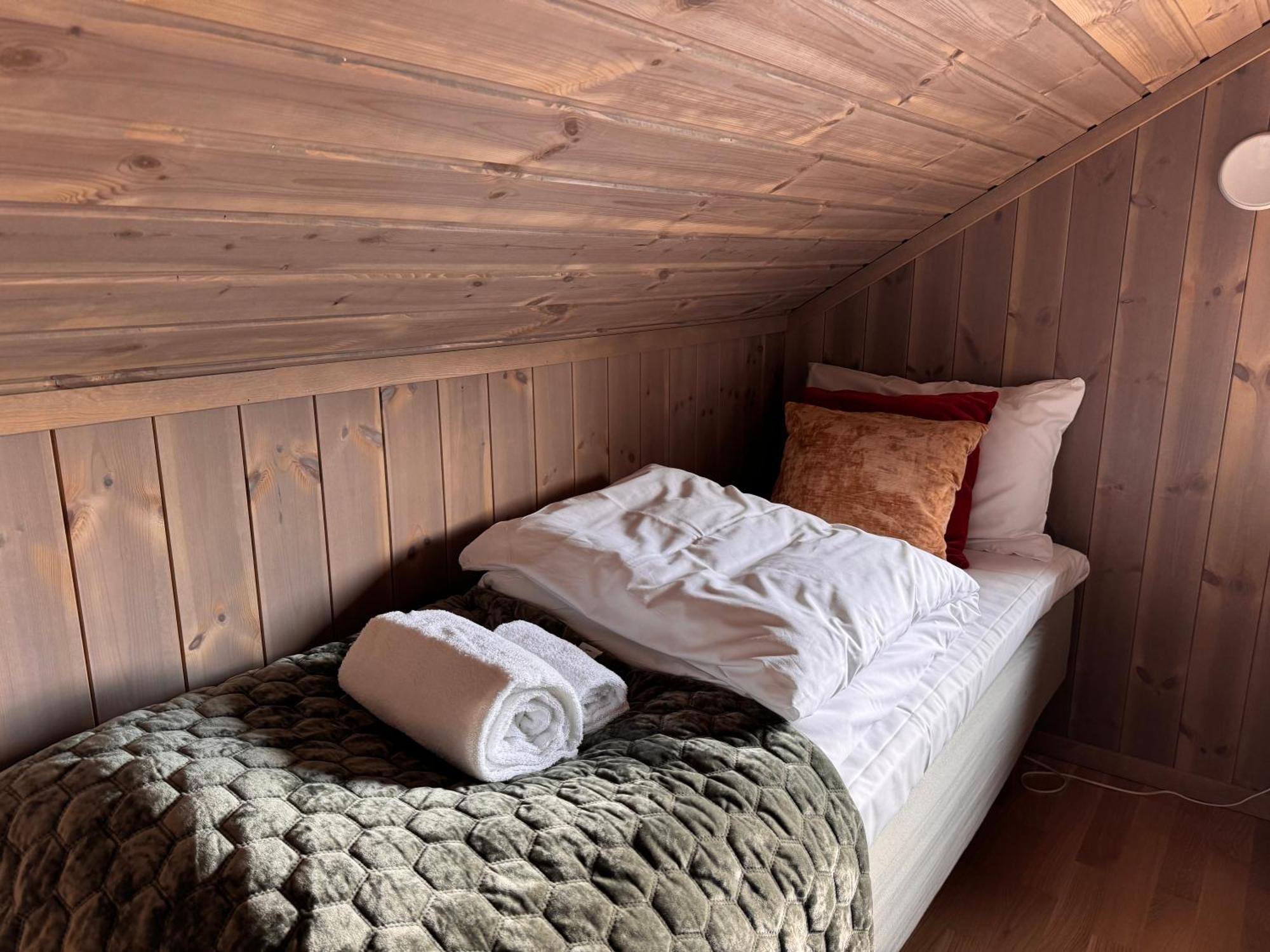 Superior Cabin Ballstad Lofoten Bagian luar foto