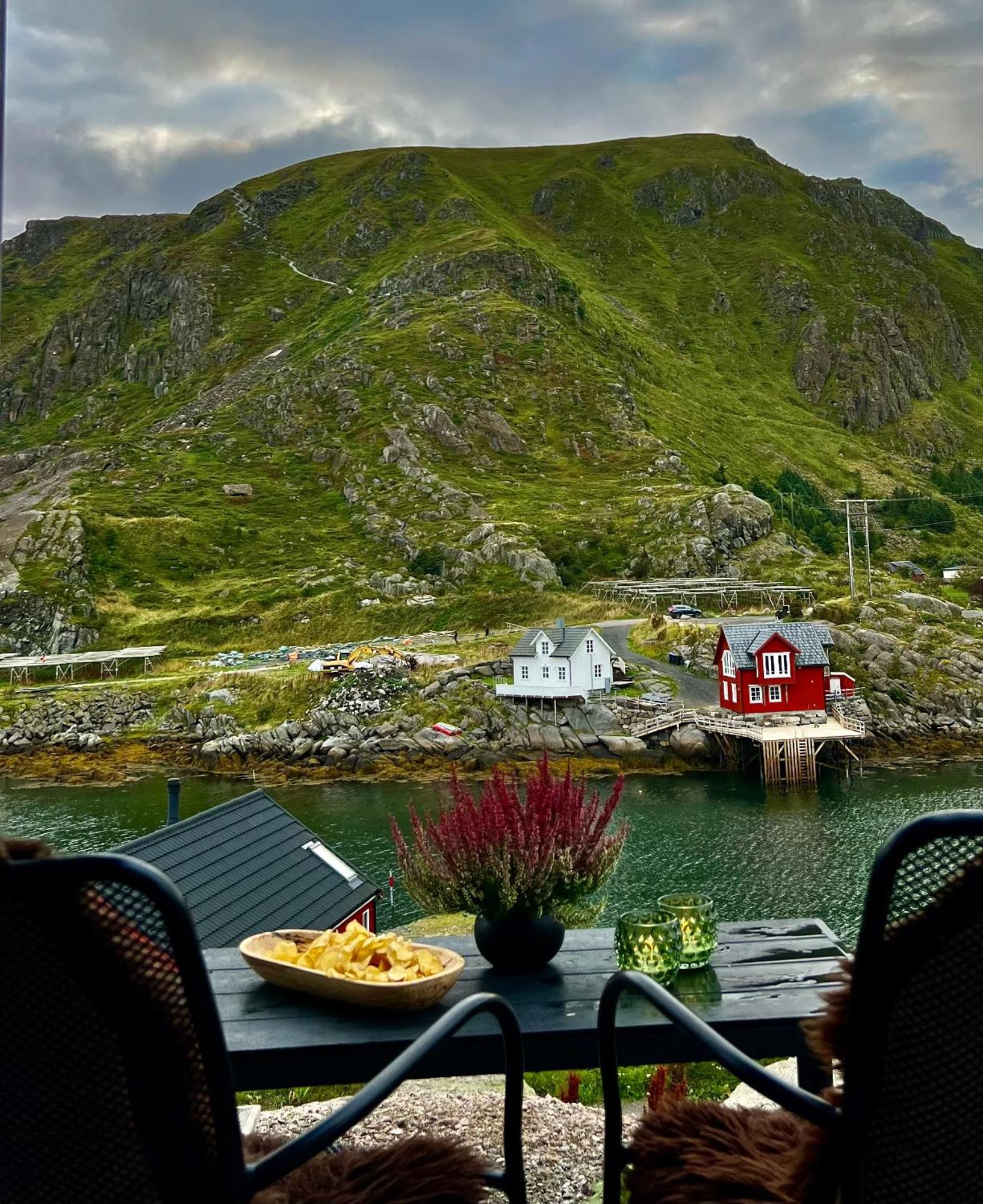 Superior Cabin Ballstad Lofoten Bagian luar foto