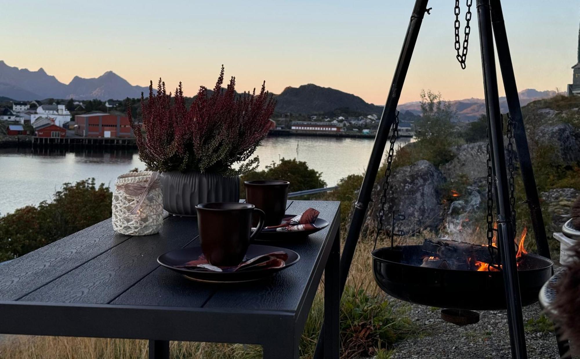 Superior Cabin Ballstad Lofoten Bagian luar foto