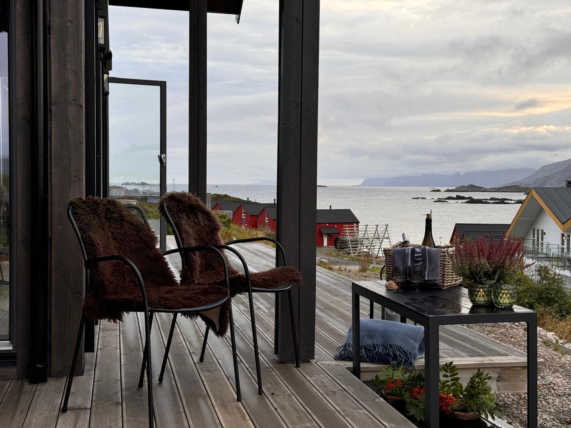 Superior Cabin Ballstad Lofoten Bagian luar foto