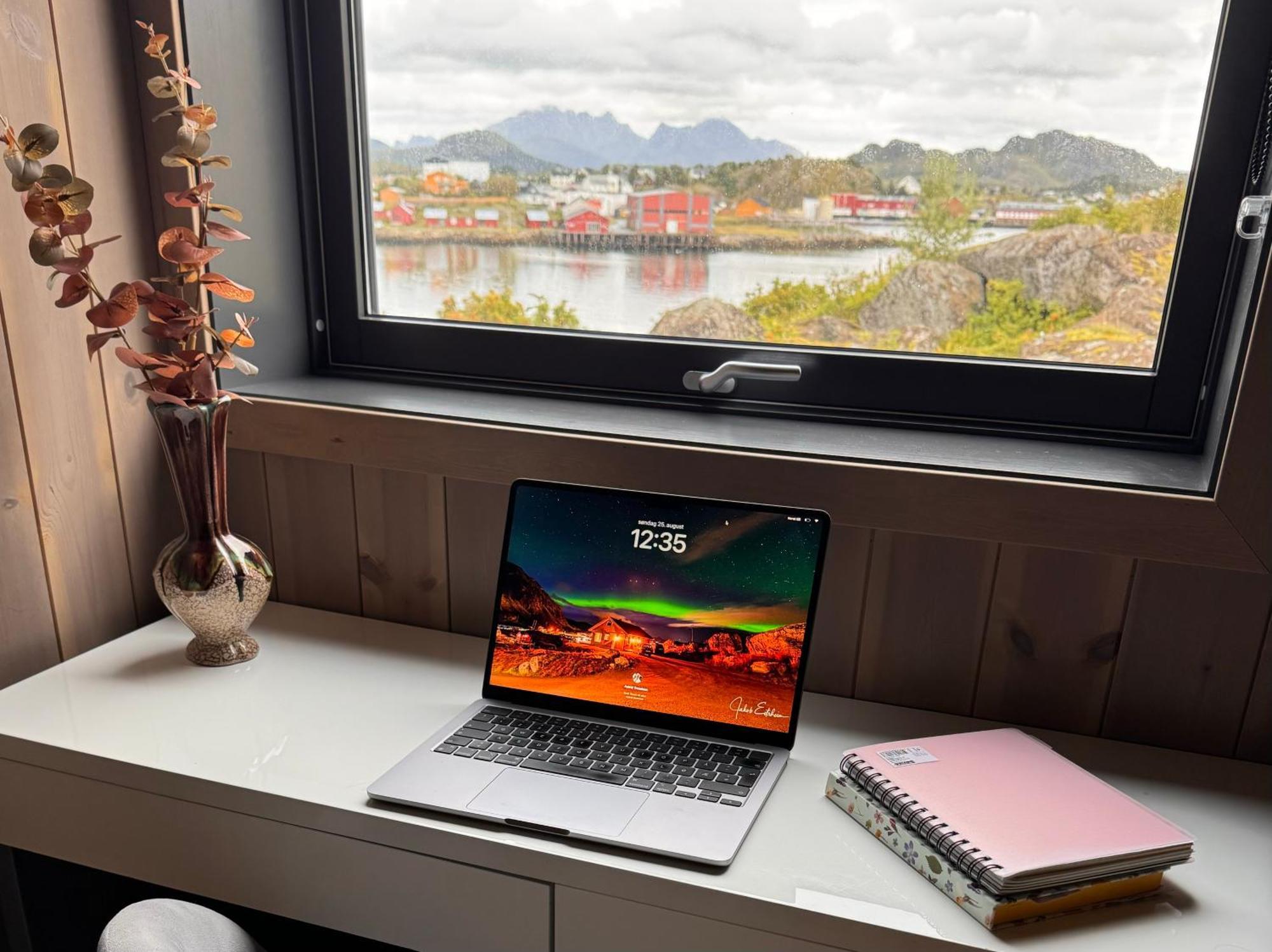 Superior Cabin Ballstad Lofoten Bagian luar foto